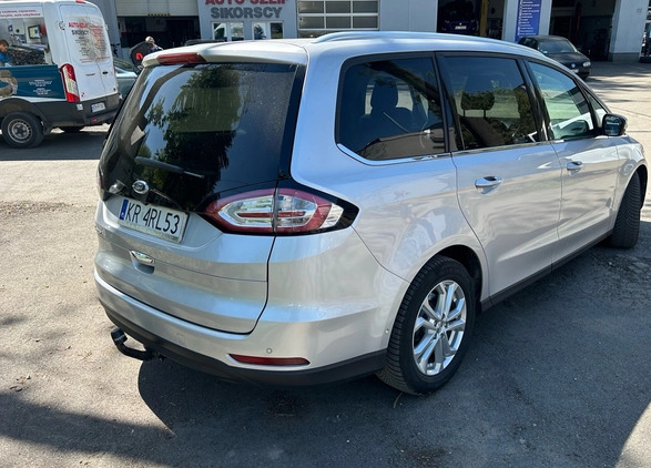 Ford Galaxy cena 73500 przebieg: 187670, rok produkcji 2018 z Kraków małe 22